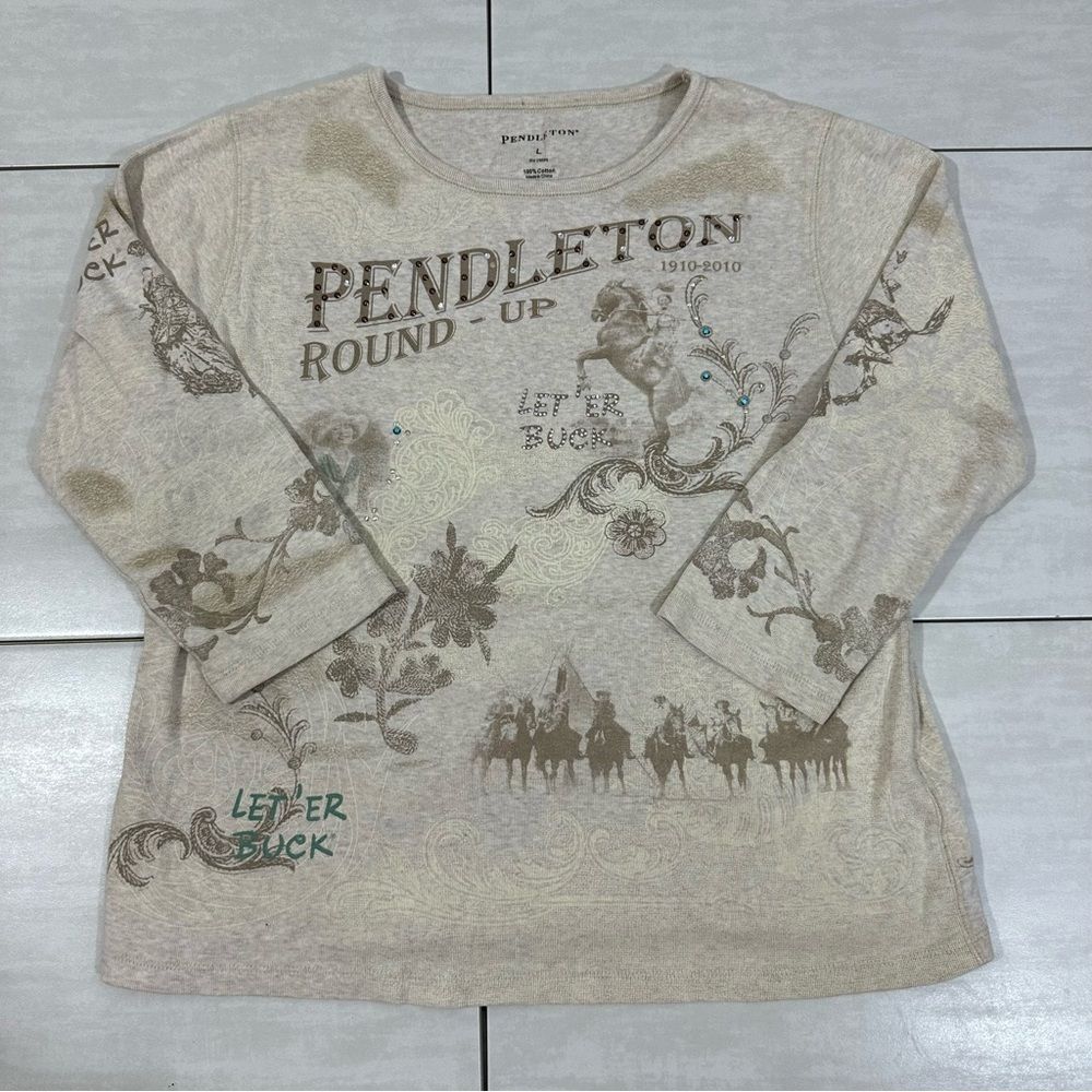 Pendleton Western Cowgirl Three Quarter Sleeve Cream Embellished Top